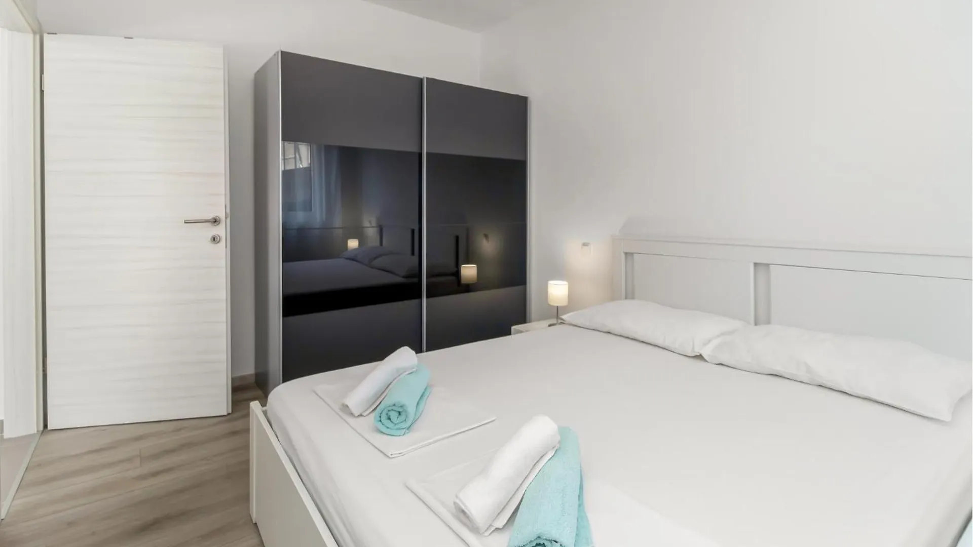 Cozy Apartment In Novi Vinodolski With Wifi 0*,